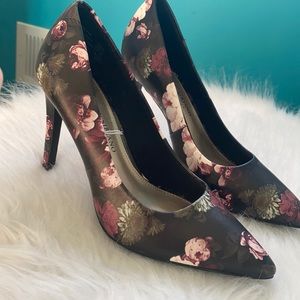 Floral pumps 3inch heel
